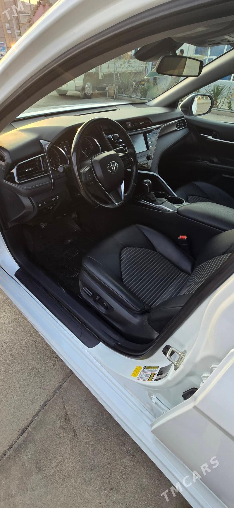 Toyota Camry 2020 - 290 000 TMT - Мары - img 1