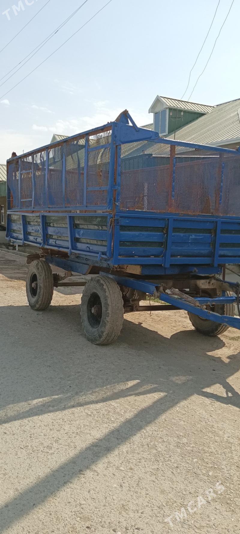 MTZ 80 2002 - 25 000 TMT - Çärjew - img 1