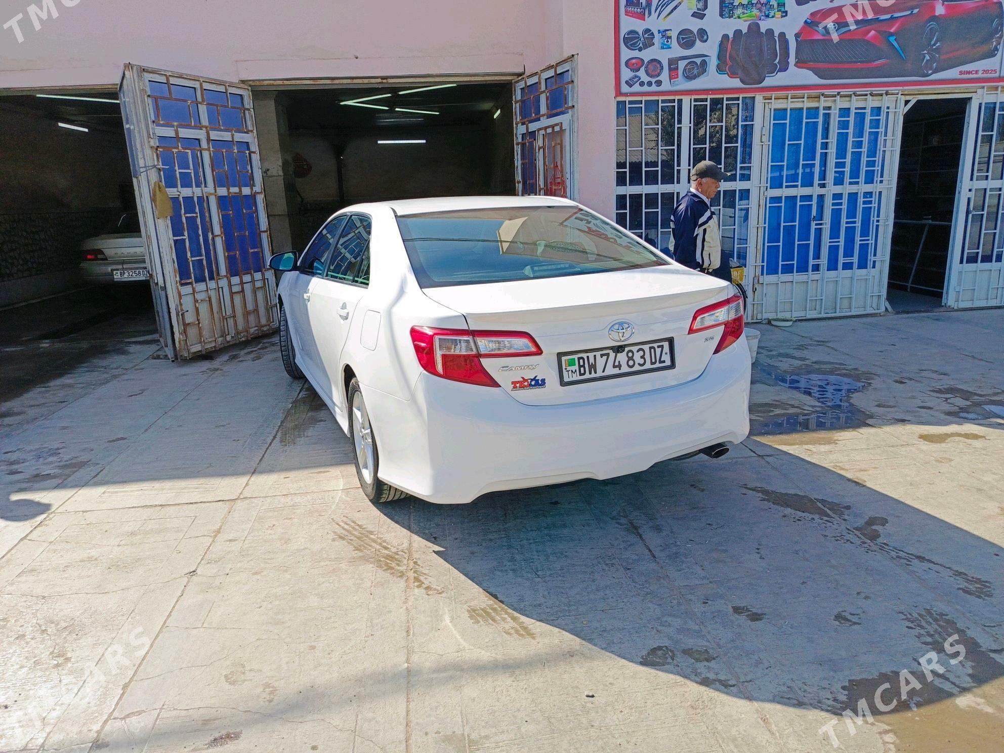 Toyota Camry 2013 - 240 000 TMT - Gurbansoltan Eje - img 7