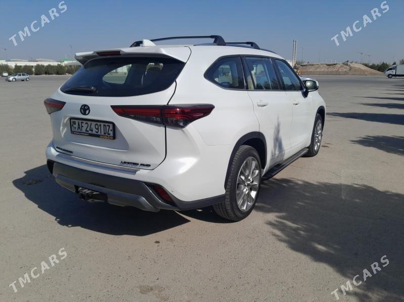 Toyota Highlander 2021 - 700 000 TMT - Дашогуз - img 4