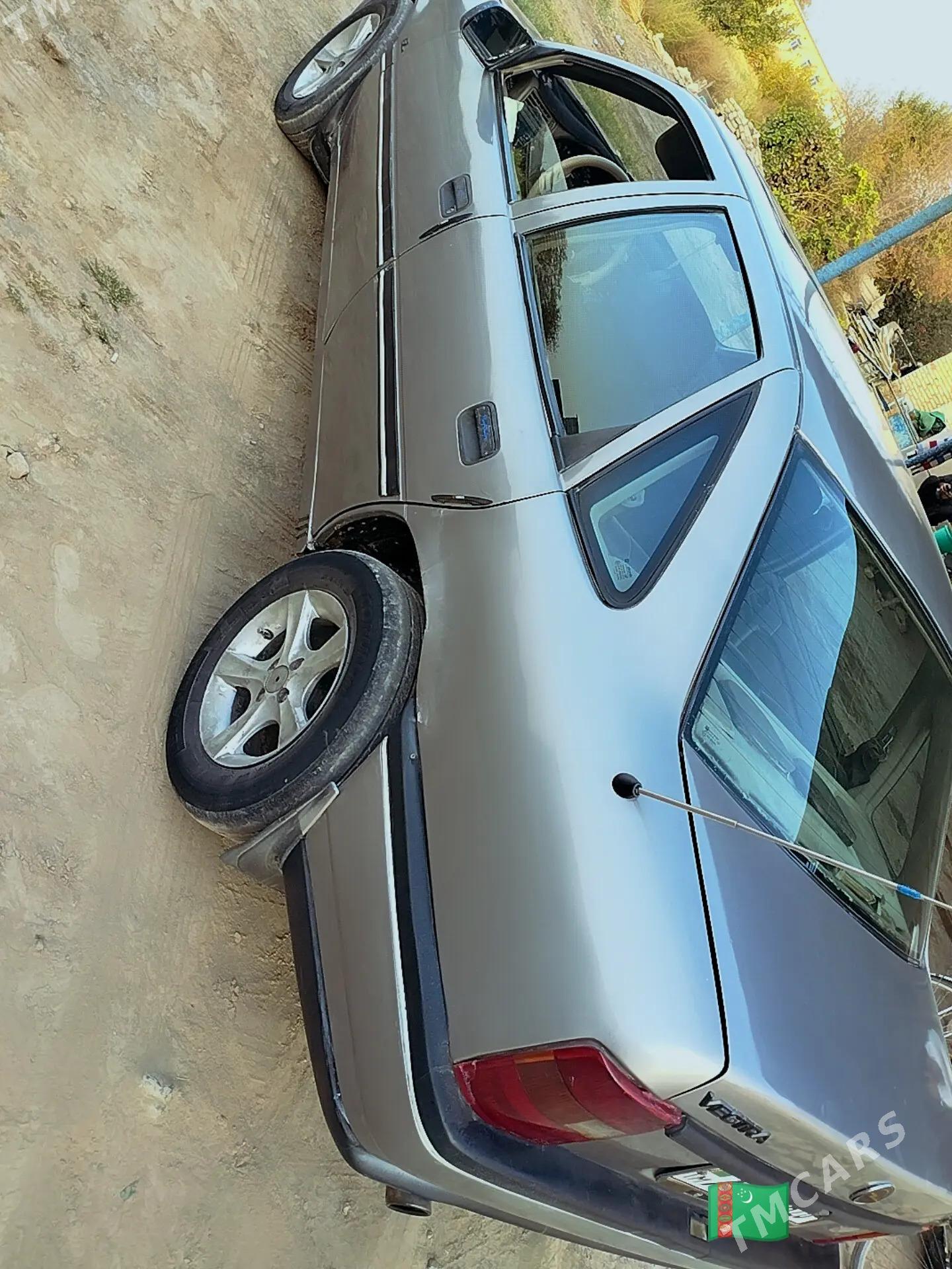 Opel Vectra 1992 - 35 000 TMT - Сакар - img 4