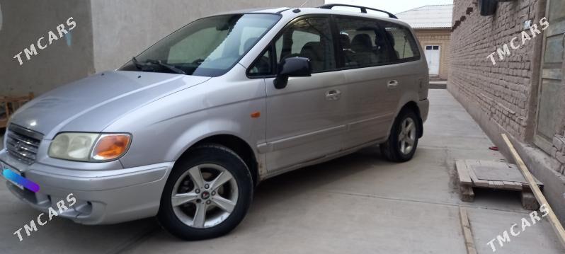 Hyundai Trajet 2004 - 70 000 TMT - Шабатский этрап - img 3