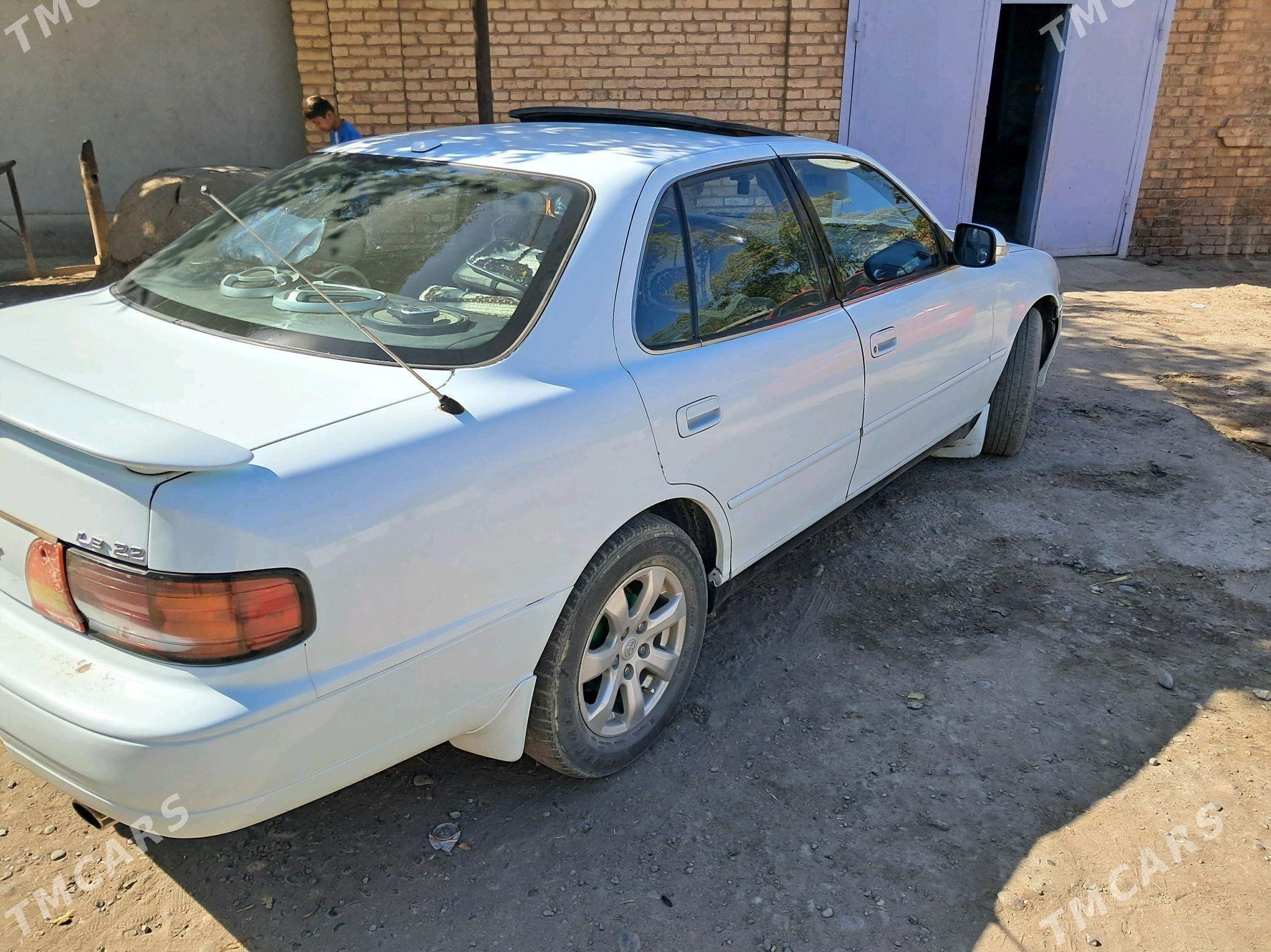 Toyota Camry 1992 - 90 000 TMT - Türkmenabat - img 6