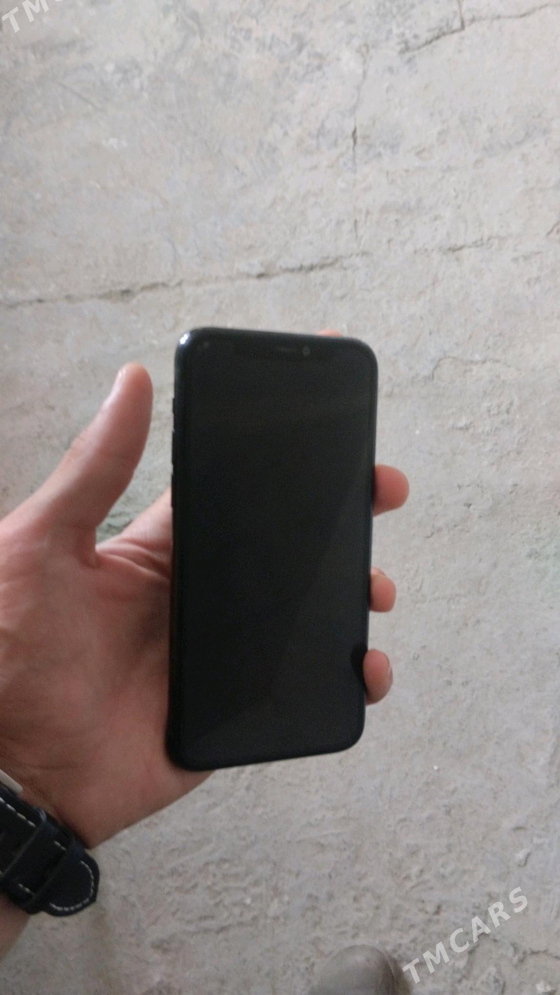 iphone 11pro - Bäherden - img 1