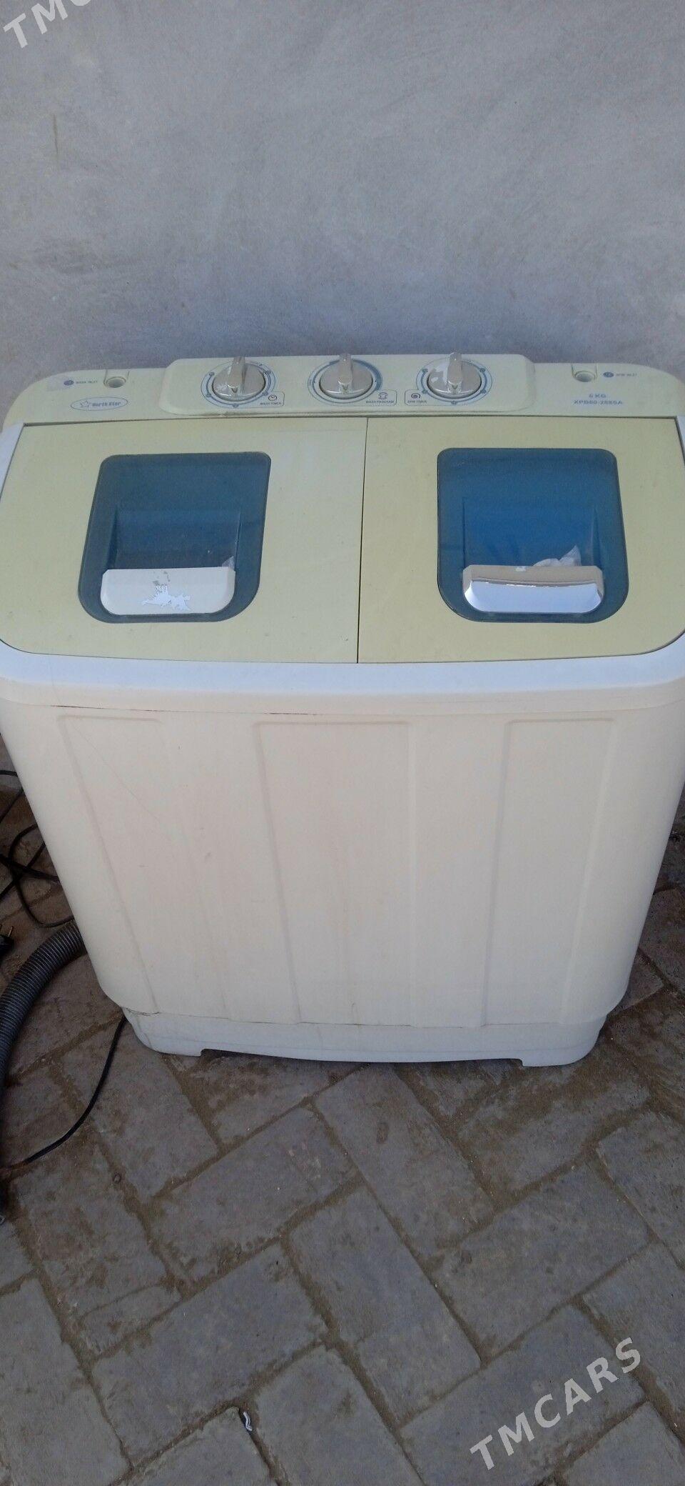 KIR ÝUWÝAN MAŞYN - Hojambaz - img 2