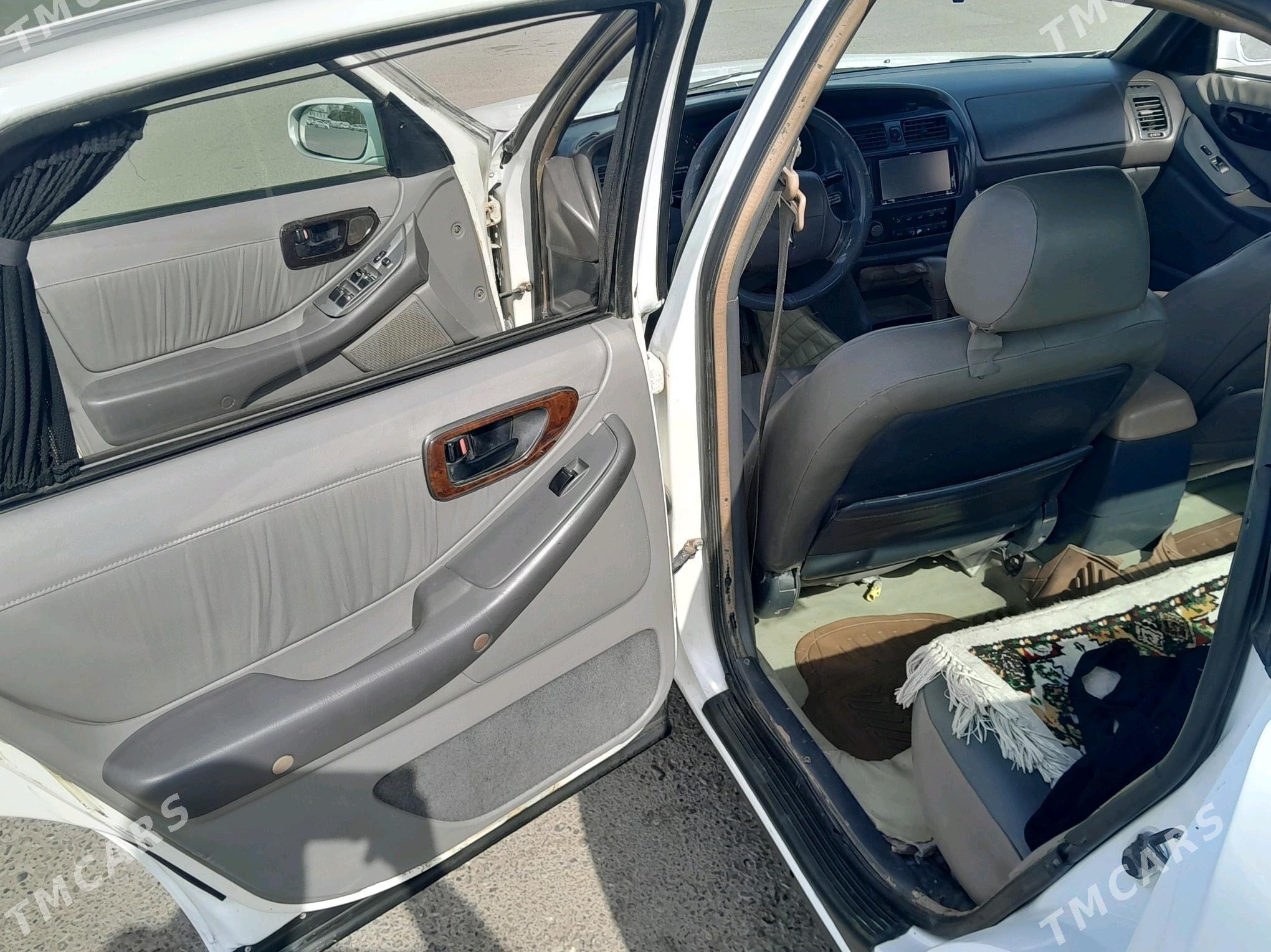 Toyota Avalon 1995 - 120 000 TMT - Babadaýhan - img 2