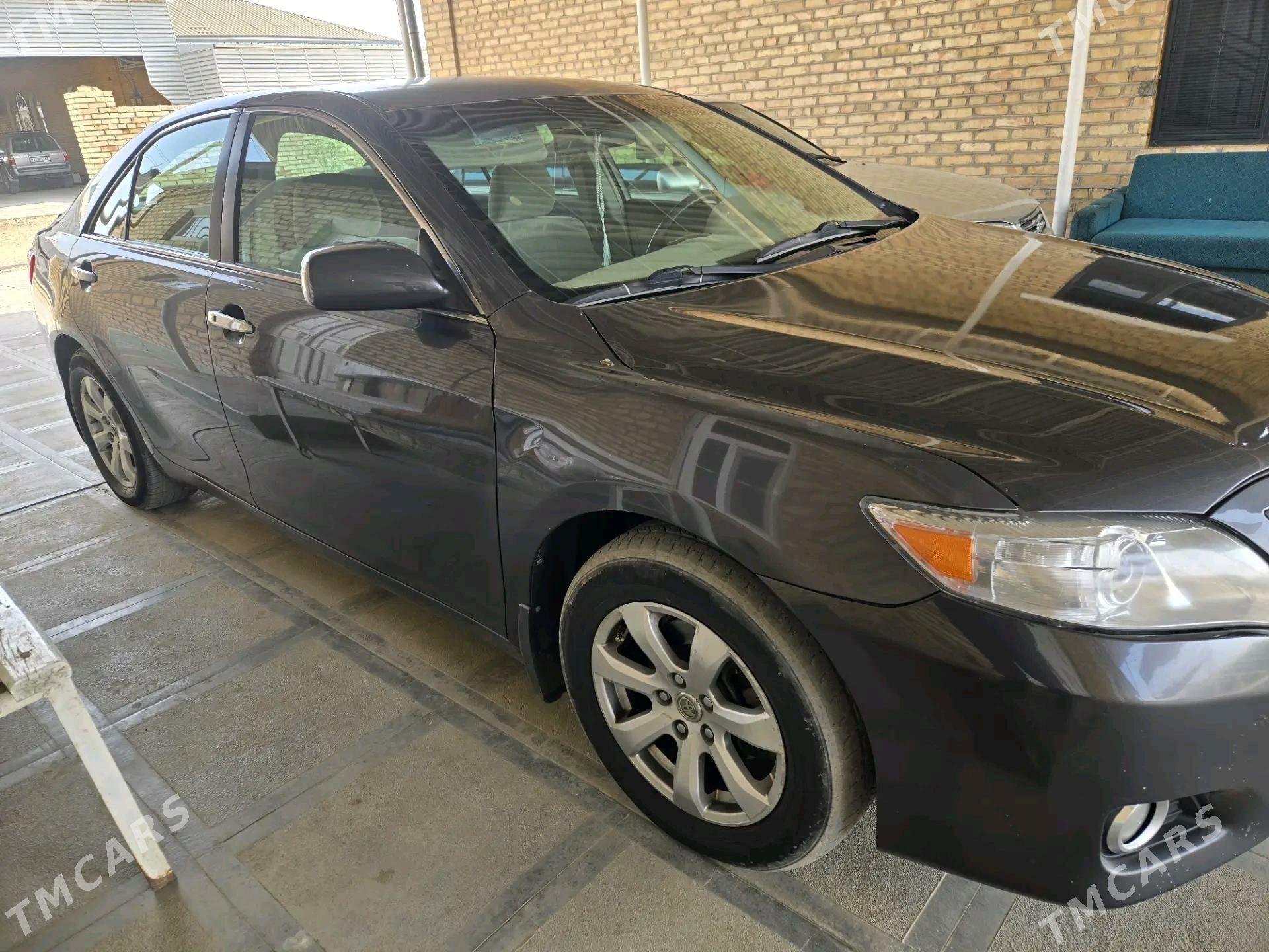 Toyota Camry 2011 - 185 000 TMT - Mary - img 2