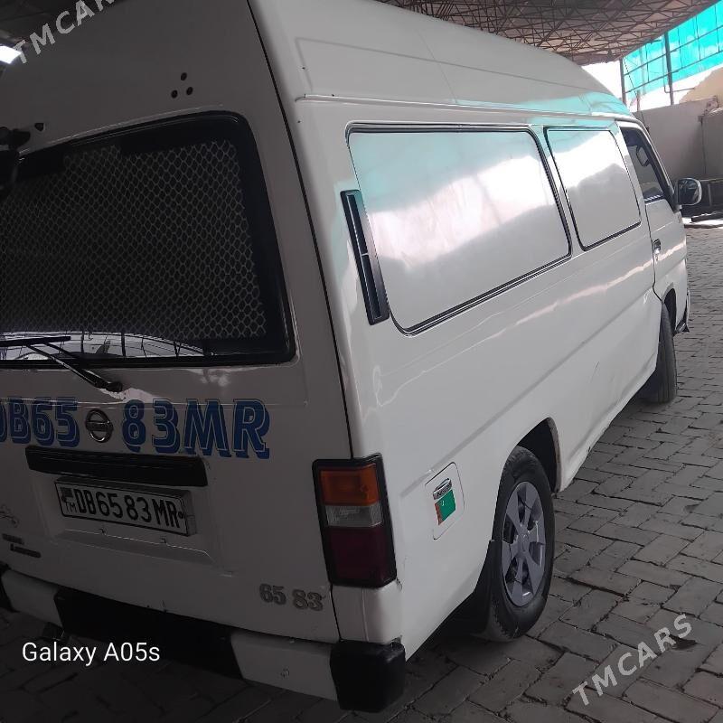 Nissan Urvan 1995 - 60 000 TMT - Векильбазар - img 5