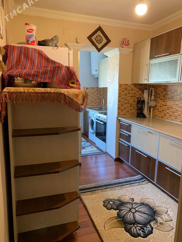 Ылхам аллея 3ком 4этаж 65м2 - Aşgabat - img 1