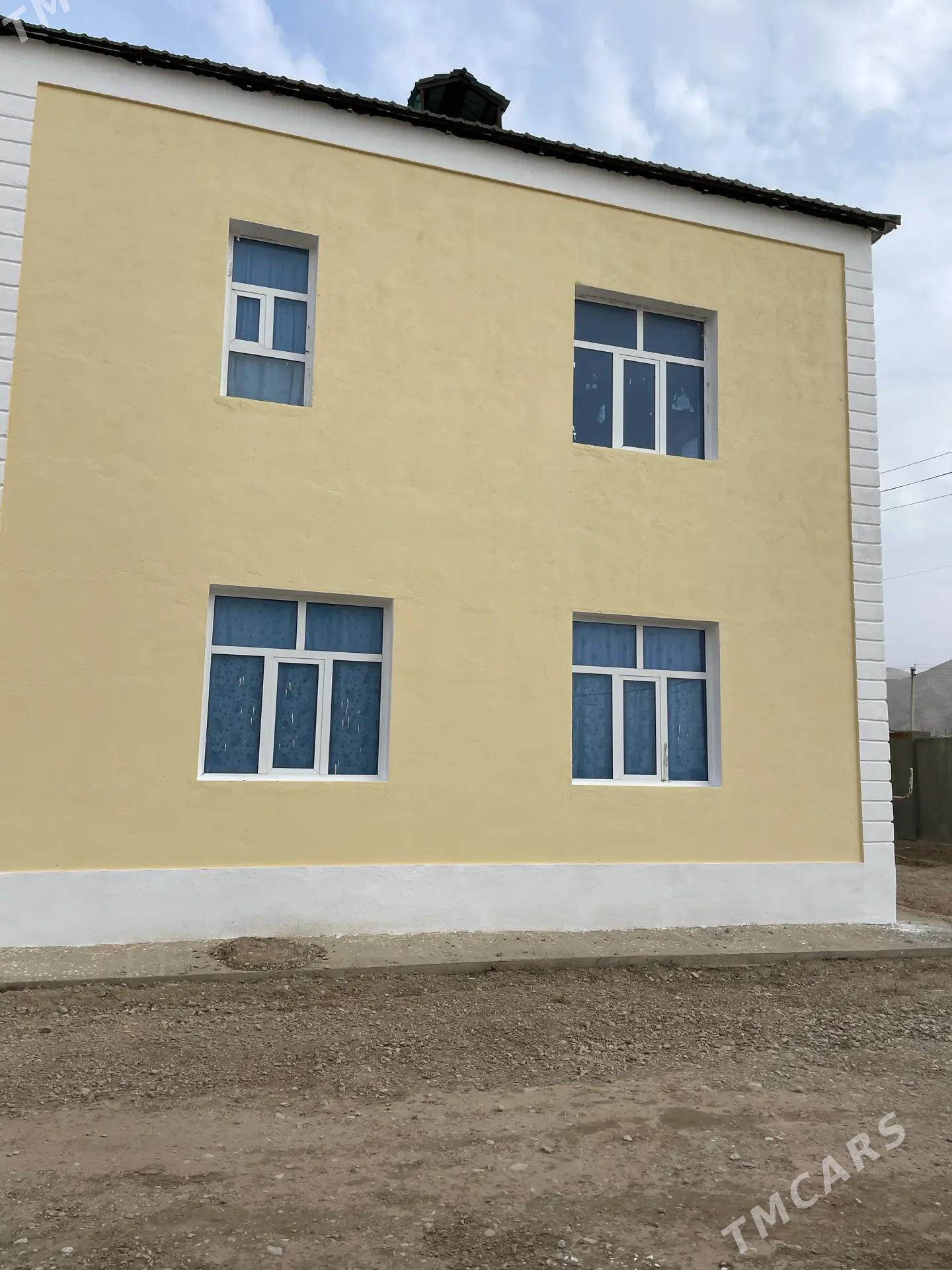 Дом - Балканабат - img 4