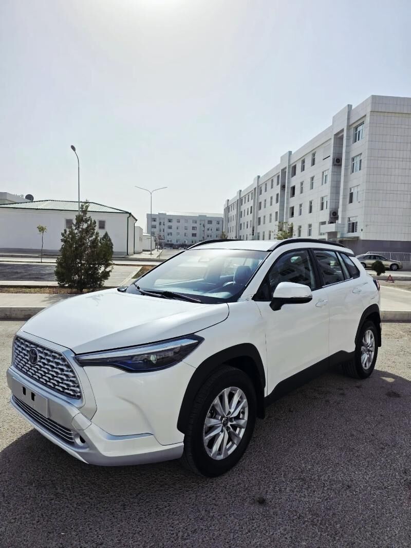 Toyota Corolla Cross 2023 - 375 000 TMT - Aşgabat - img 7