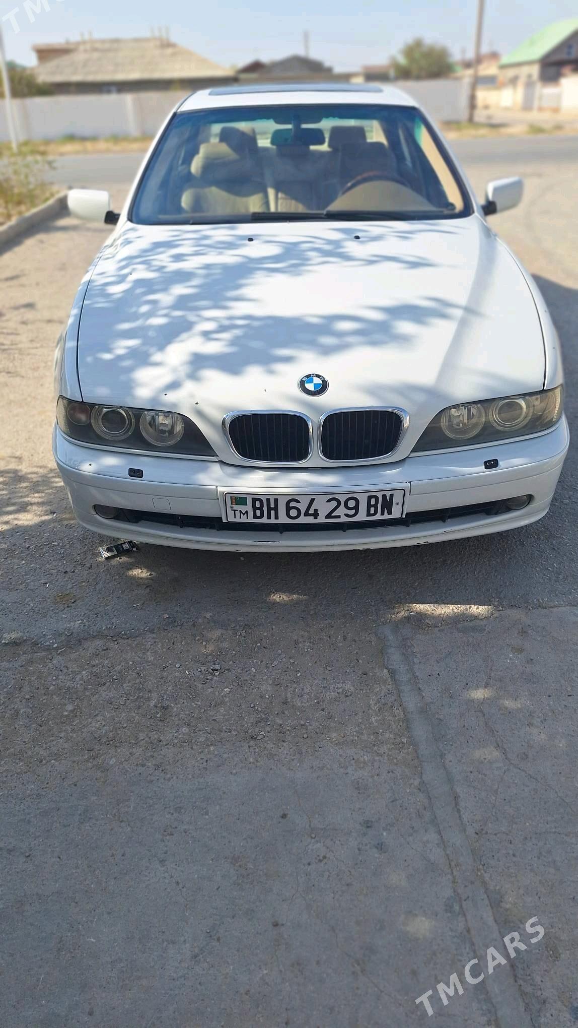 BMW 530 2002 - 125 000 TMT - Balkanabat - img 3