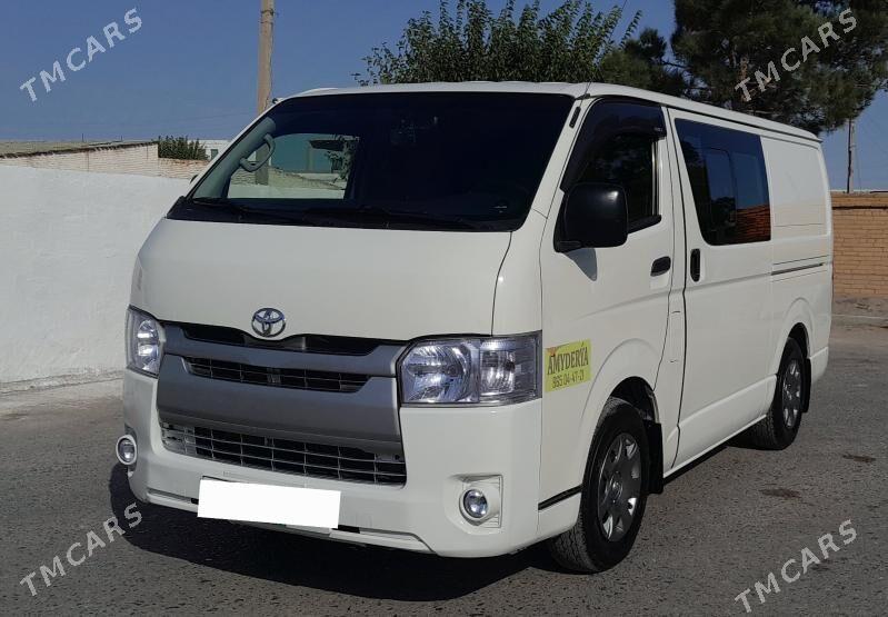 Toyota Hiace 2019 - 400 000 TMT - Туркменабат - img 4