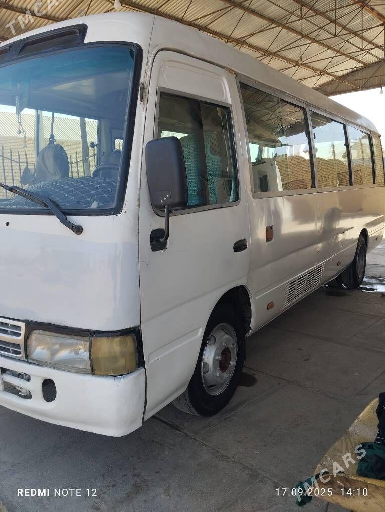Toyota Coaster 2008 - 300 000 TMT - Мургап - img 6