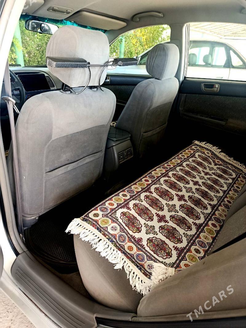 Toyota Camry 2004 - 160 000 TMT - Халач - img 6