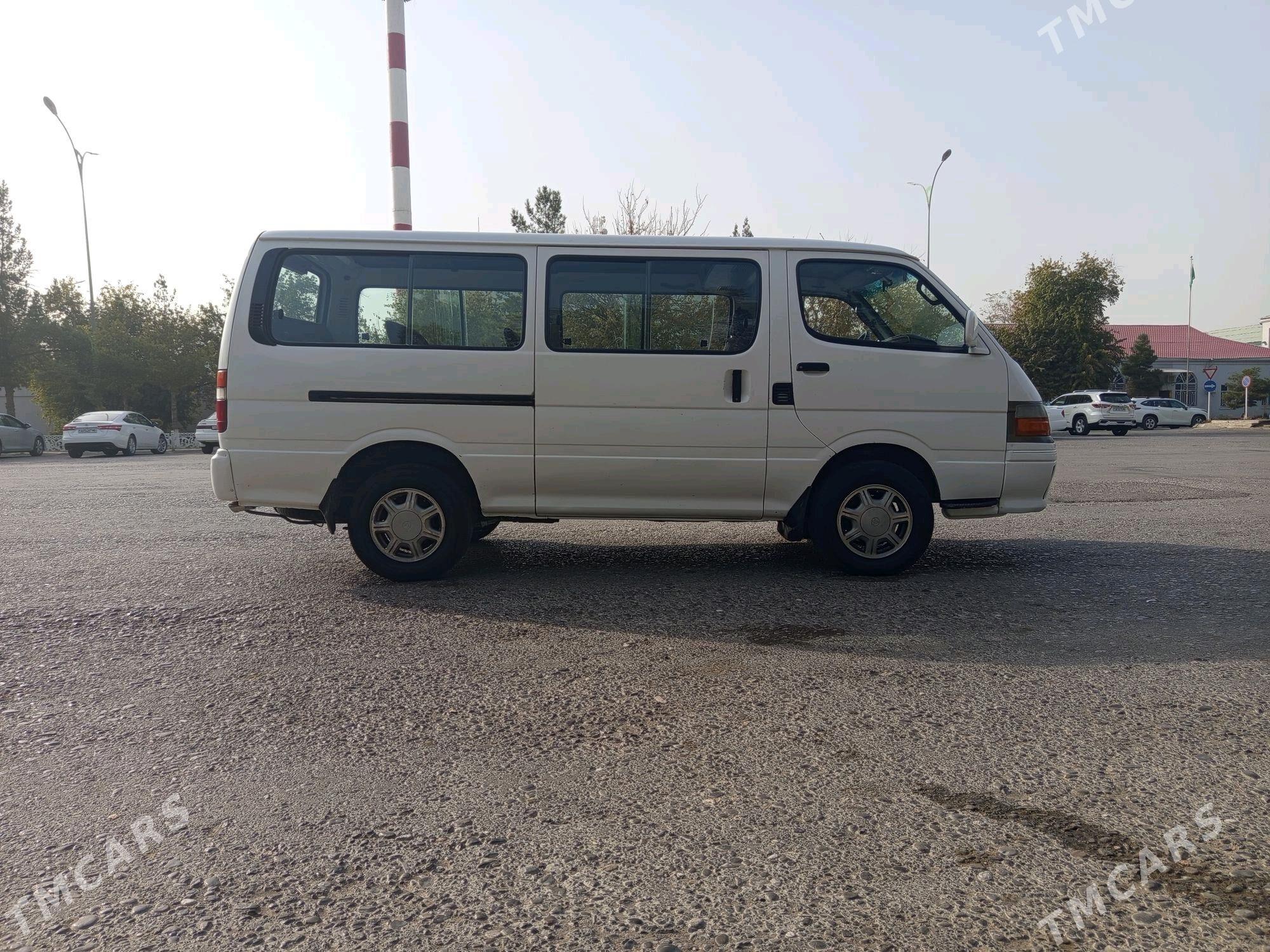 Toyota Hiace 2003 - 150 000 TMT - Туркменгала - img 4