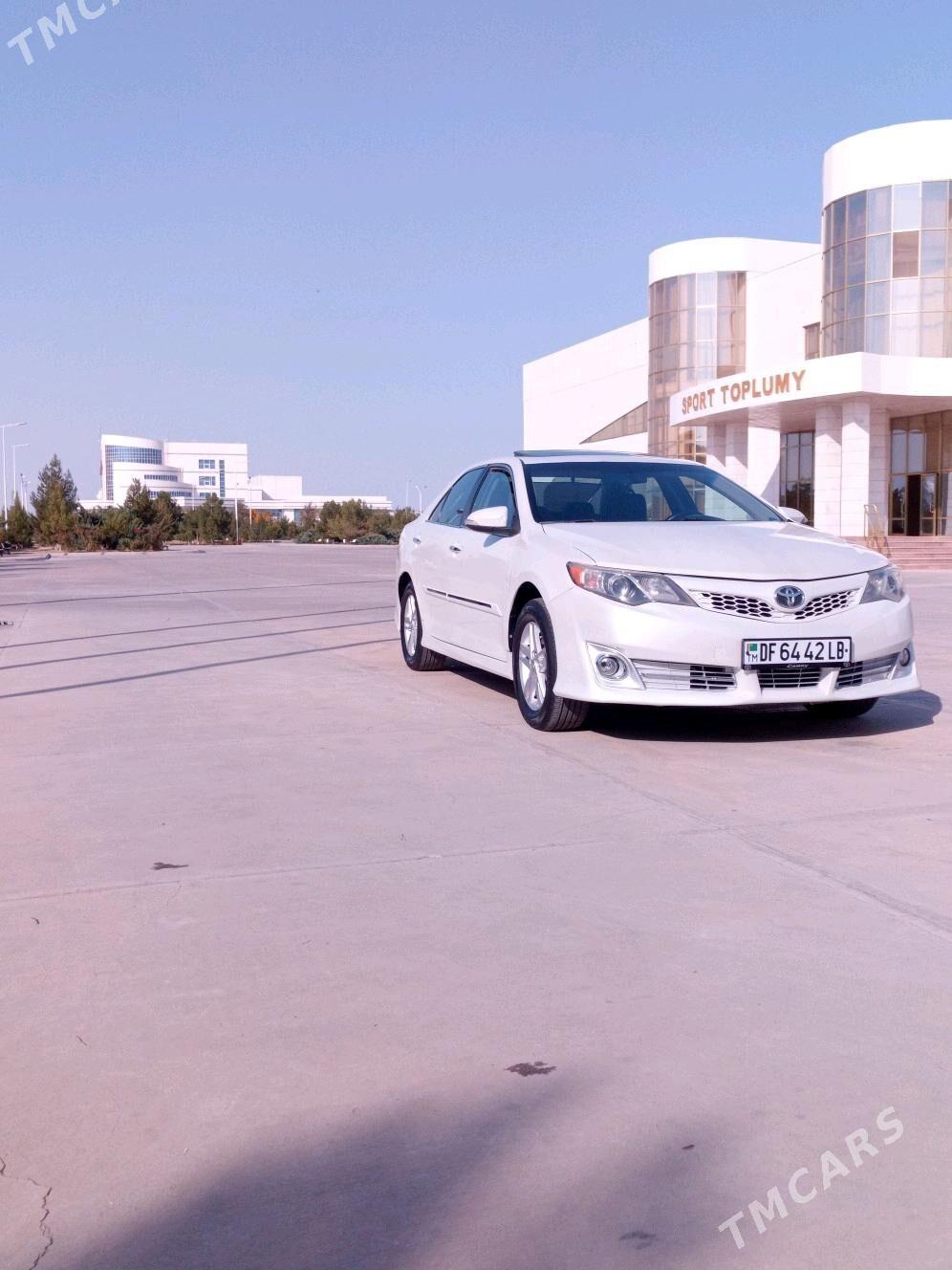 Toyota Camry 2012 - 250 000 TMT - Türkmenabat - img 6