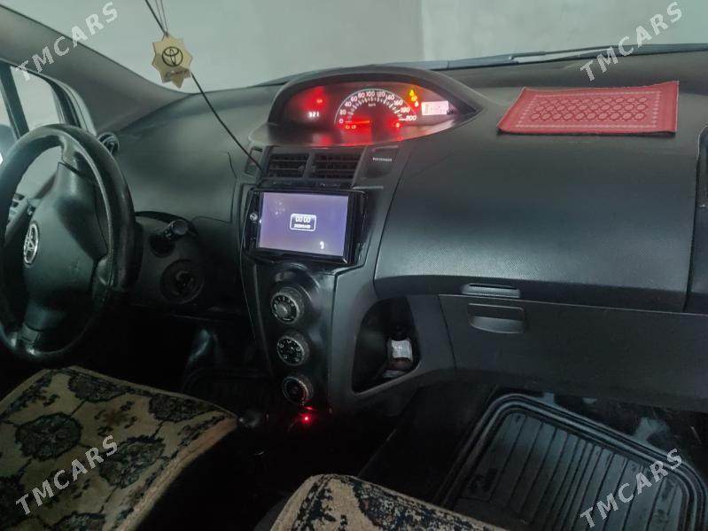 Toyota Yaris 2006 - 70 000 TMT - Türkmenabat - img 2