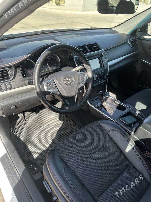 Toyota Camry 2017 - 290 000 TMT - Ашхабад - img 4