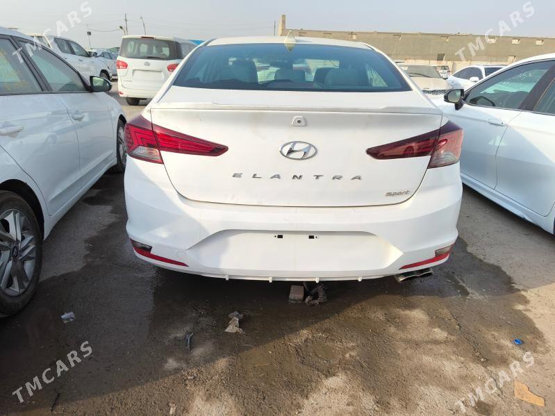Hyundai Elantra 2020 - 196 000 TMT - Мары - img 5