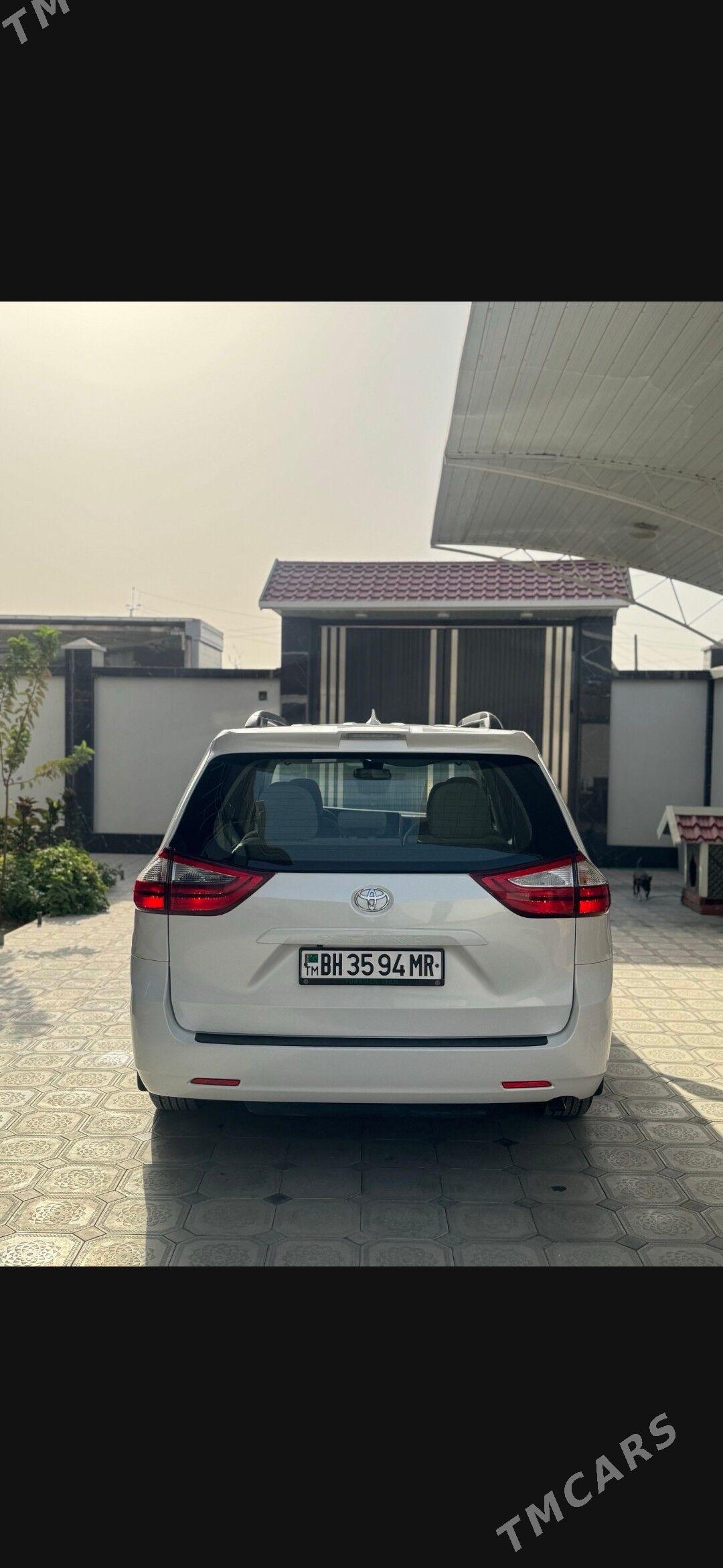 Toyota Sienna 2019 - 400 000 TMT - Мары - img 4