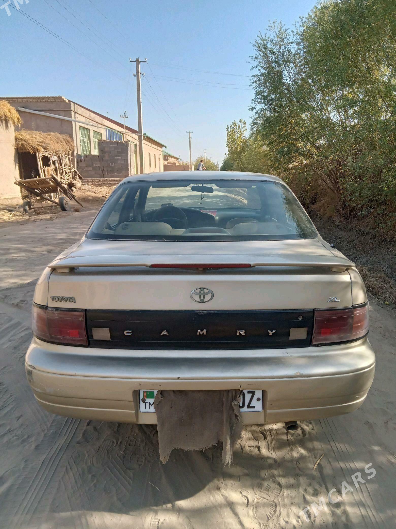 Toyota Camry 1992 - 80 000 TMT - Гурбансолтан Едже - img 1