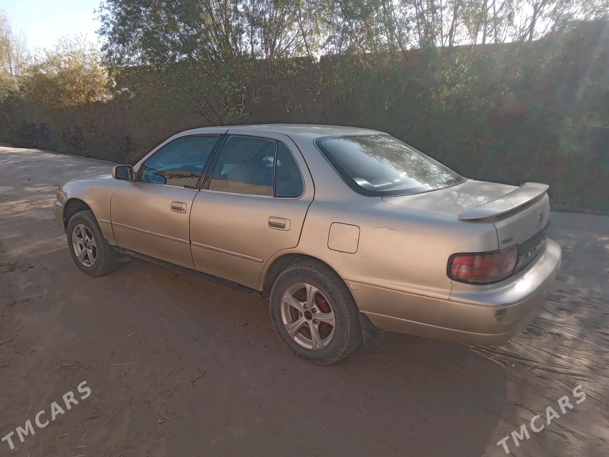 Toyota Camry 1992 - 80 000 TMT - Гурбансолтан Едже - img 2