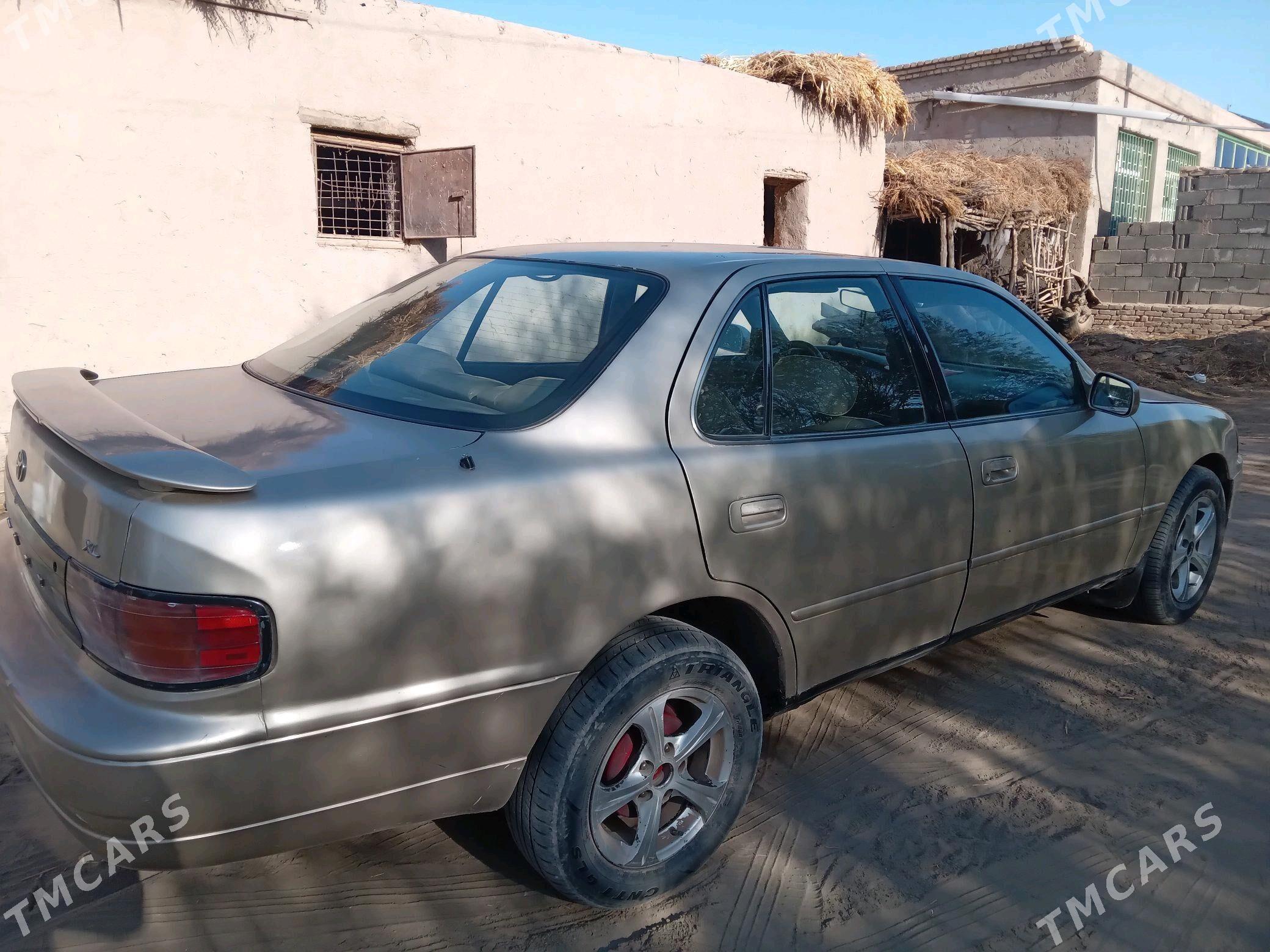 Toyota Camry 1992 - 80 000 TMT - Гурбансолтан Едже - img 3