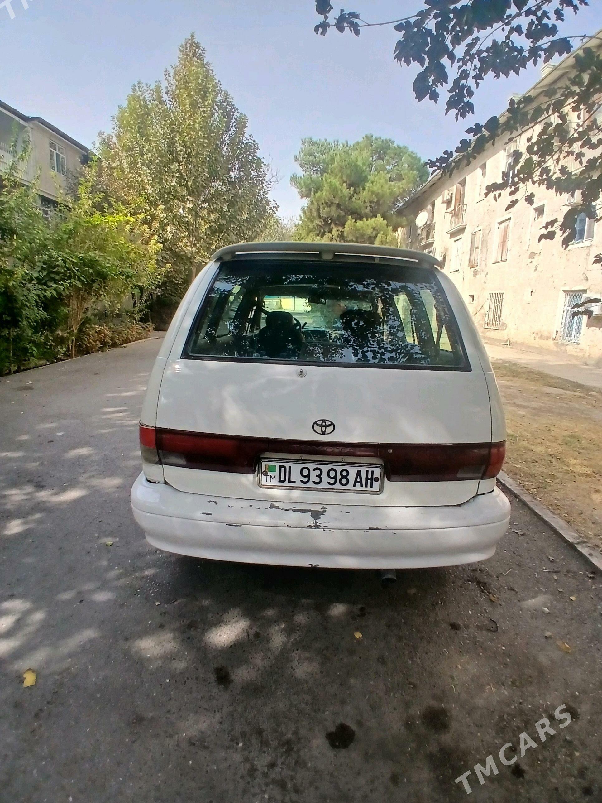 Toyota Previa 1995 - 60 000 TMT - Aşgabat - img 2