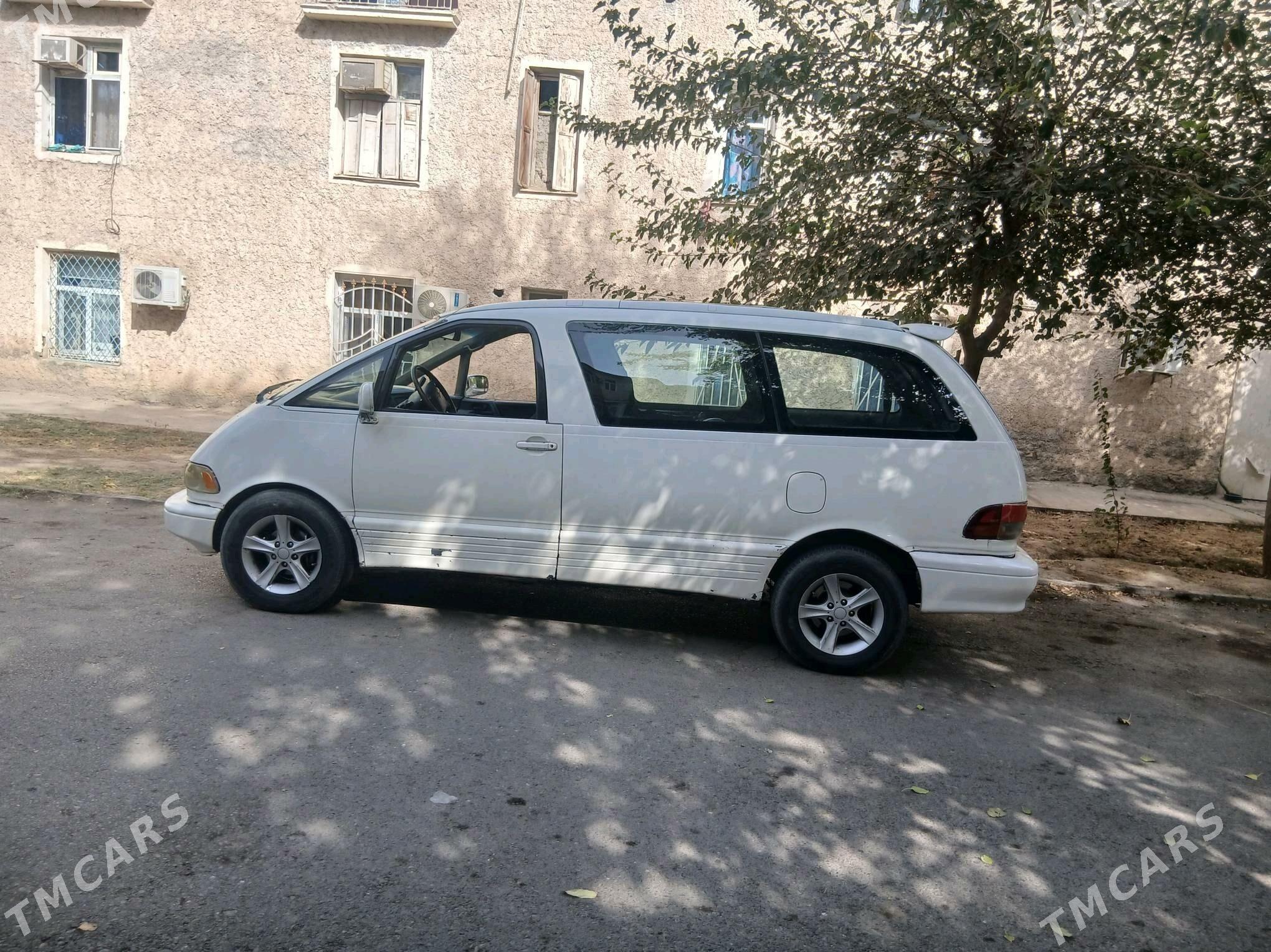 Toyota Previa 1995 - 60 000 TMT - Aşgabat - img 4