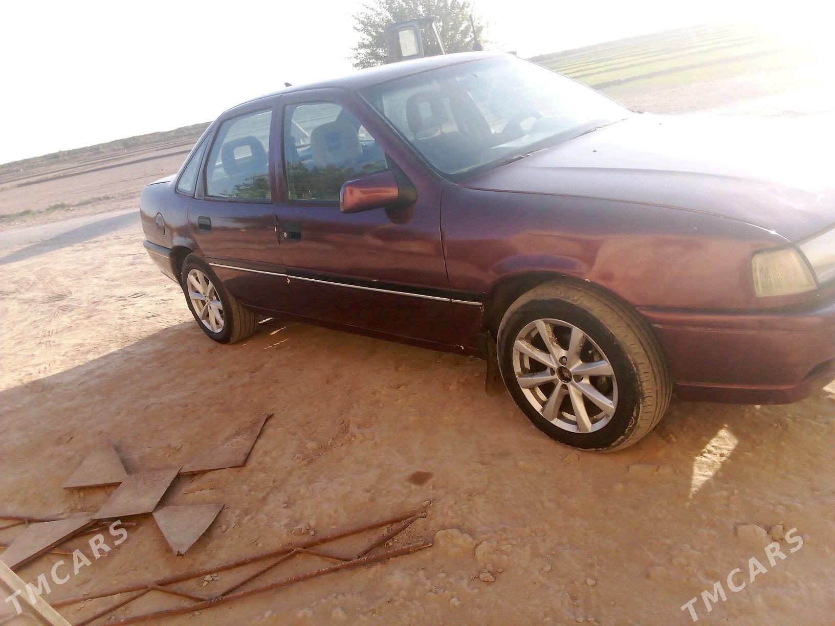 Opel Vectra 1990 - 20 000 TMT - Çärjew - img 2