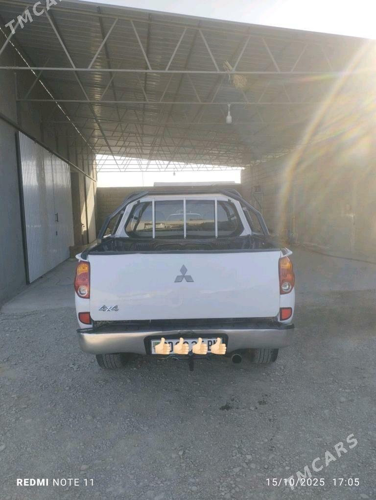 Mitsubishi L200 2008 - 170 000 TMT - Махтумкули - img 3