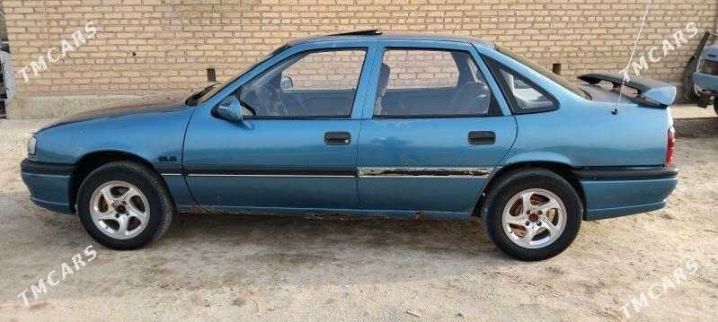 Opel Vectra 1993 - 19 000 TMT - Мары - img 3