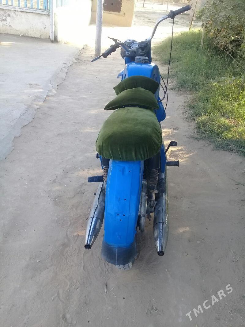 Iž Planeta 4 1996 - 7 500 TMT - Etrek - img 5