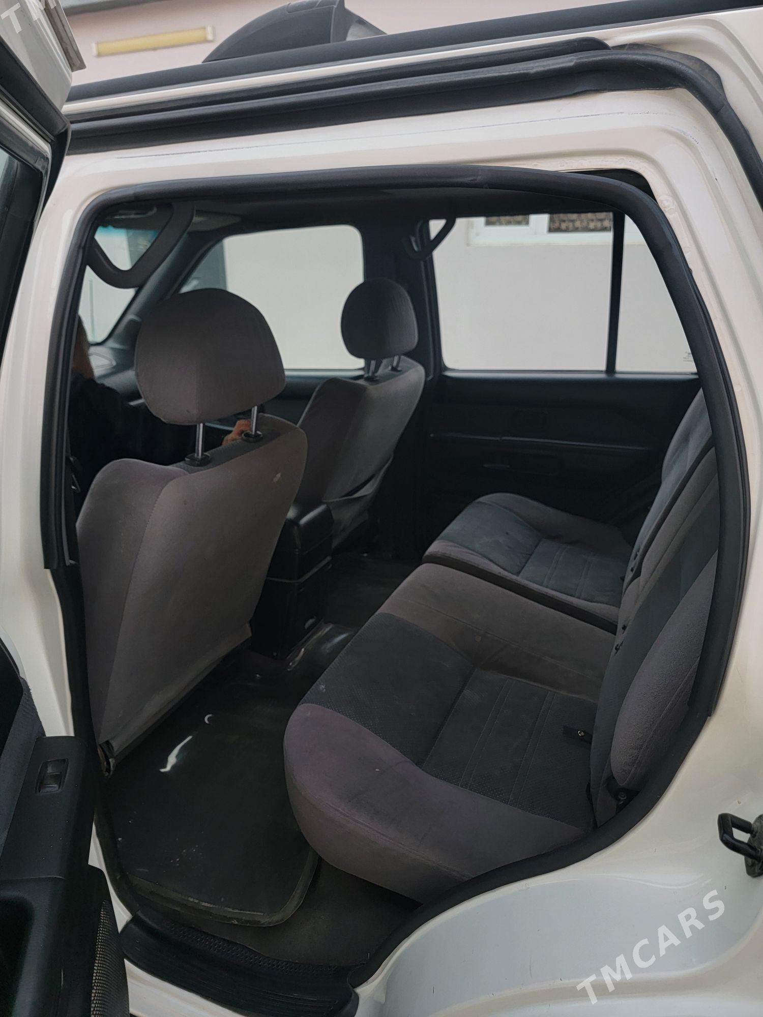 Nissan Pathfinder 2001 - 135 000 TMT - Änew - img 3