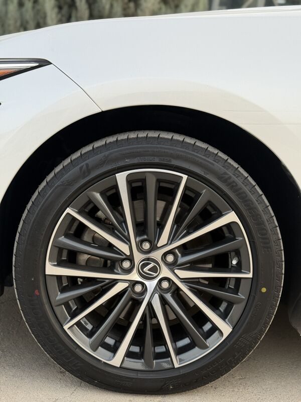 Lexus ES 350 2023 - 741 000 TMT - 11 mkr - img 7