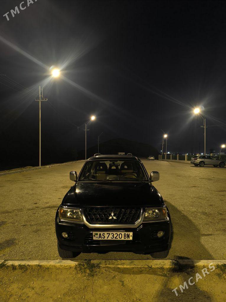 Mitsubishi Nativa 2003 - 110 000 TMT - Balkanabat - img 1