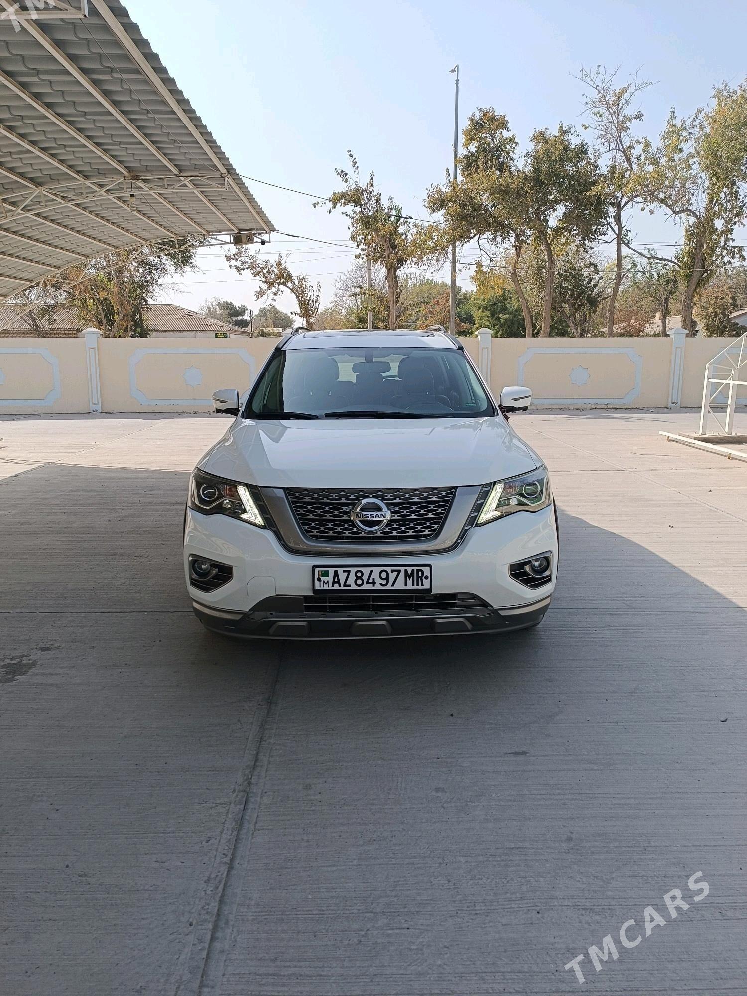 Nissan Pathfinder 2020 - 320 000 TMT - Baýramaly - img 3