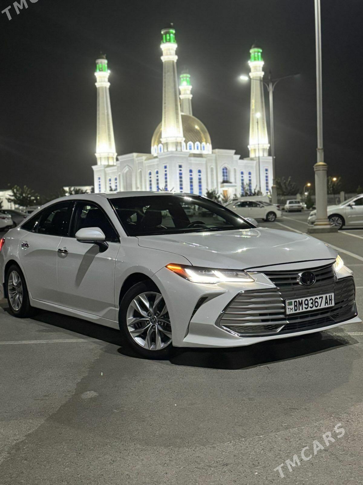 Toyota Avalon 2022 - 450 000 TMT - Анев - img 1