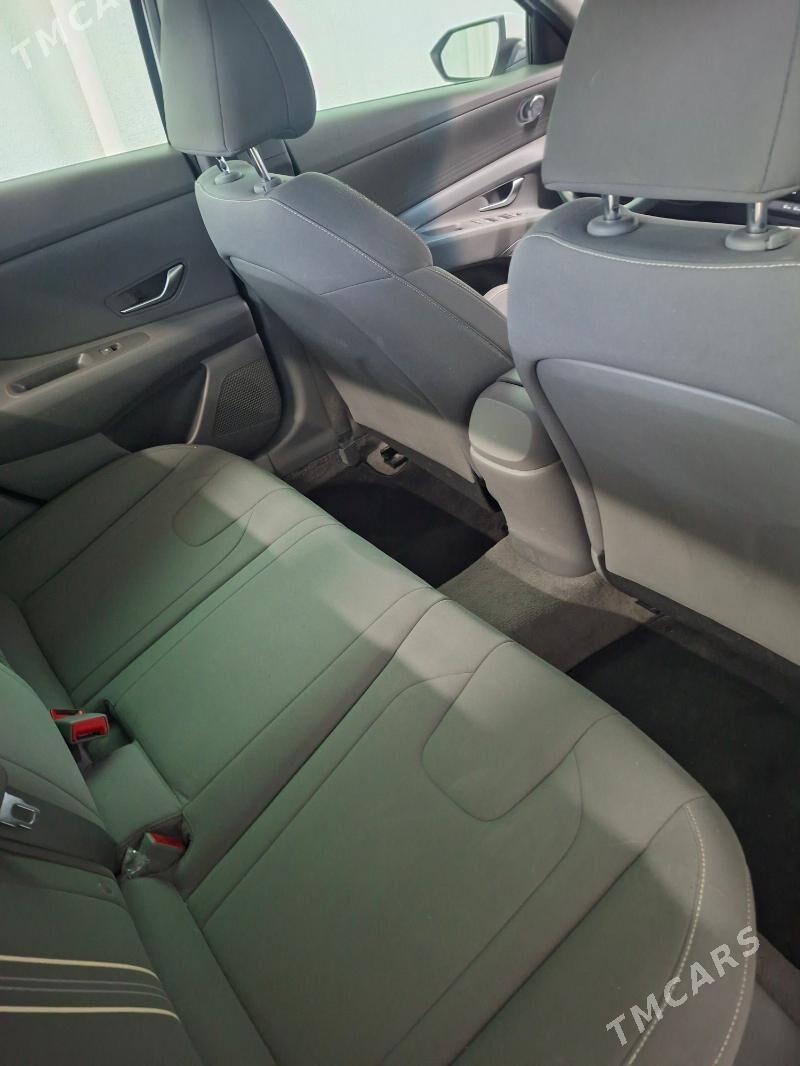 Hyundai Elantra 2022 - 219 000 TMT - Ашхабад - img 2