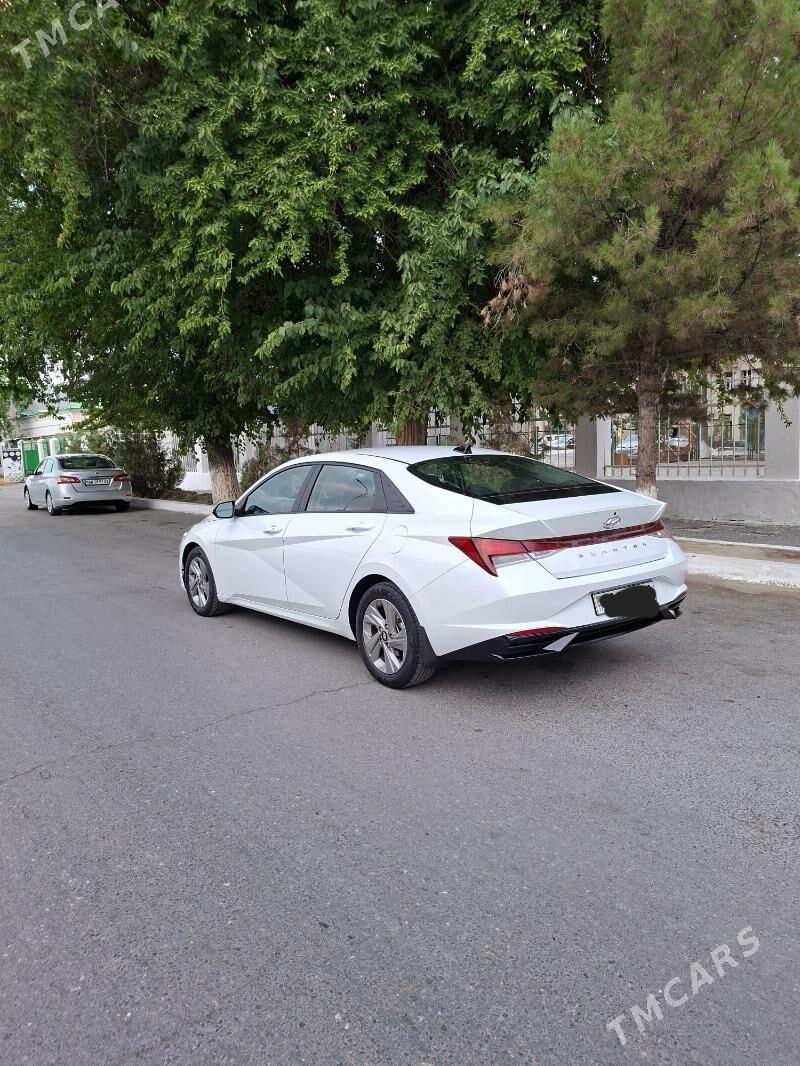 Hyundai Elantra 2022 - 219 000 TMT - Ашхабад - img 10