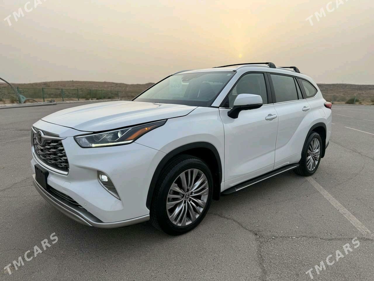 Toyota Highlander 2022 - 761 000 TMT - Ашхабад - img 2