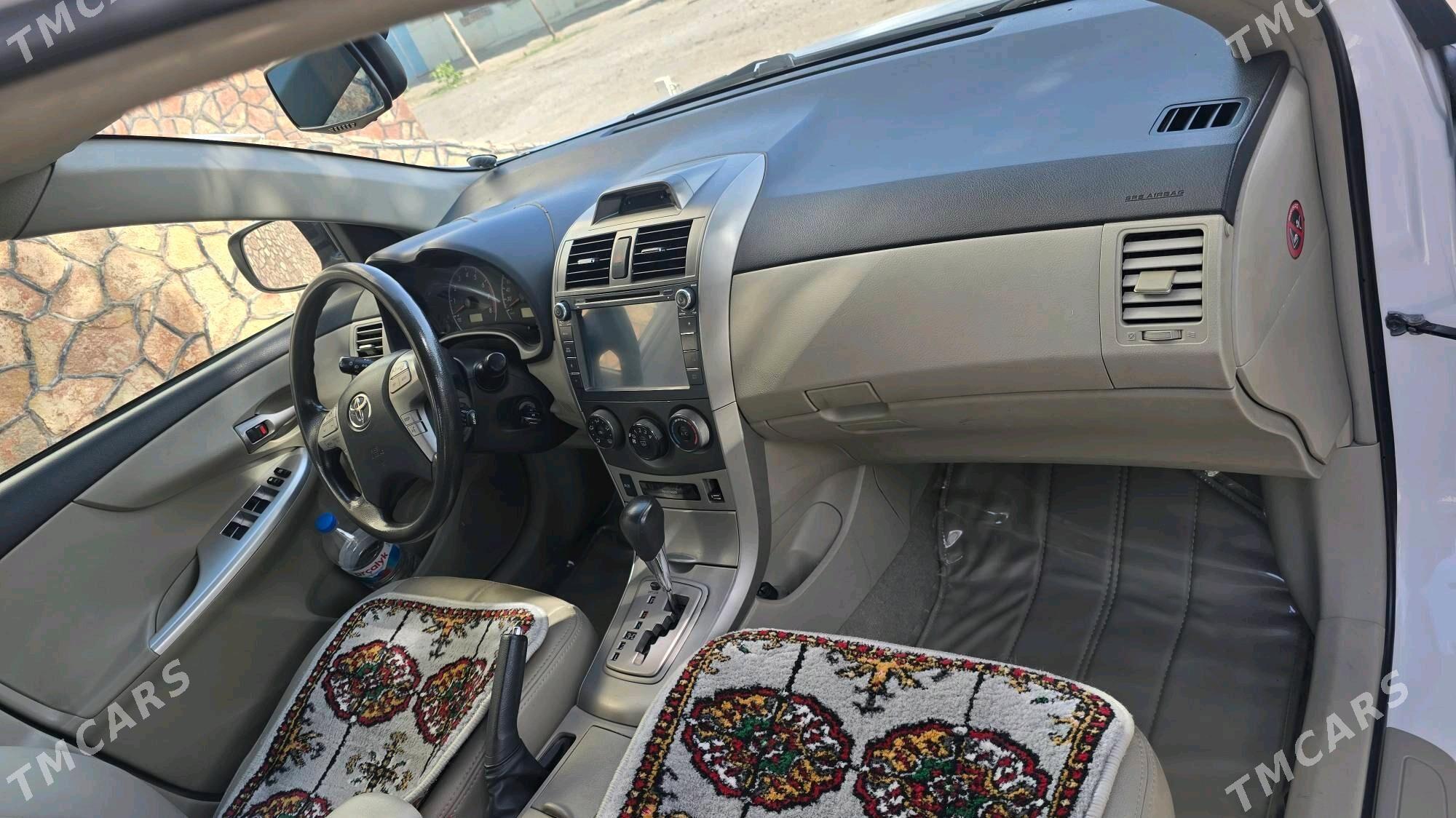 Toyota Corolla 2011 - 175 000 TMT - Туркменабат - img 2