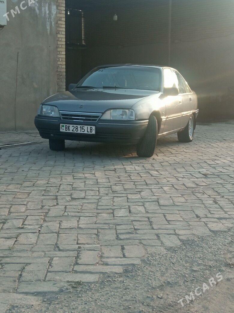 Opel Omega 1990 - 20 000 TMT - Garabekewül - img 3