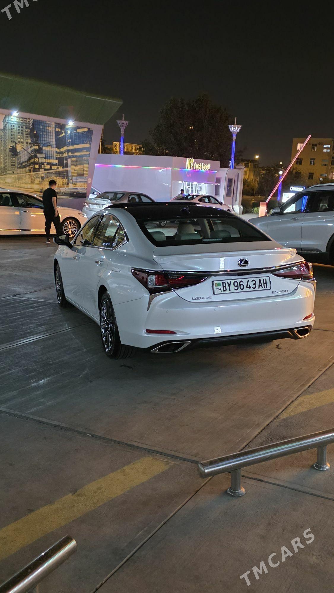 Lexus ES 350 2024 - 860 000 TMT - Ялкым - img 3