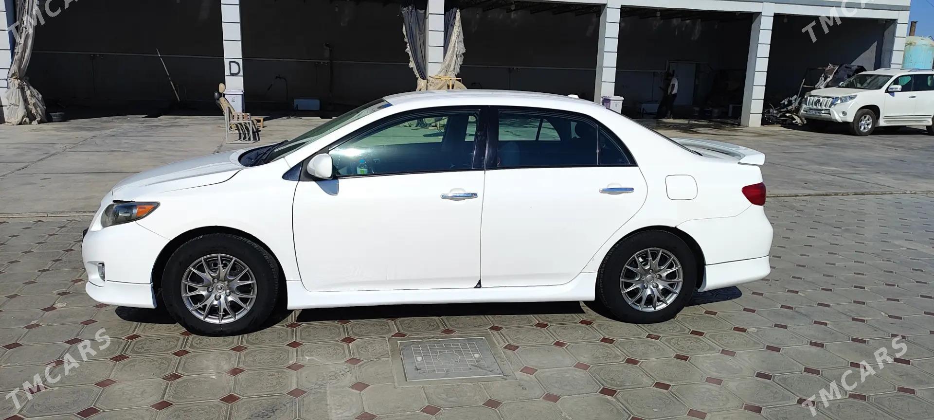 Toyota Corolla 2010 - 140 000 TMT - Мары - img 3