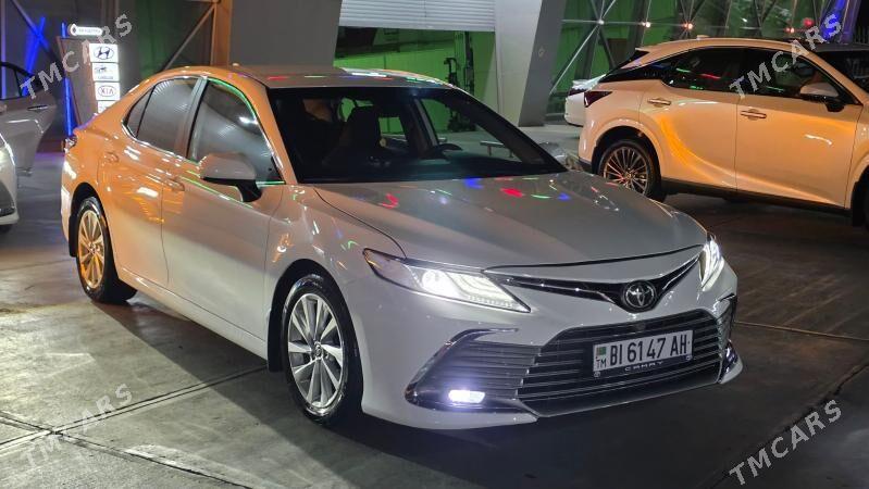 Toyota Camry 2021 - 330 000 TMT - Ýalkym - img 3