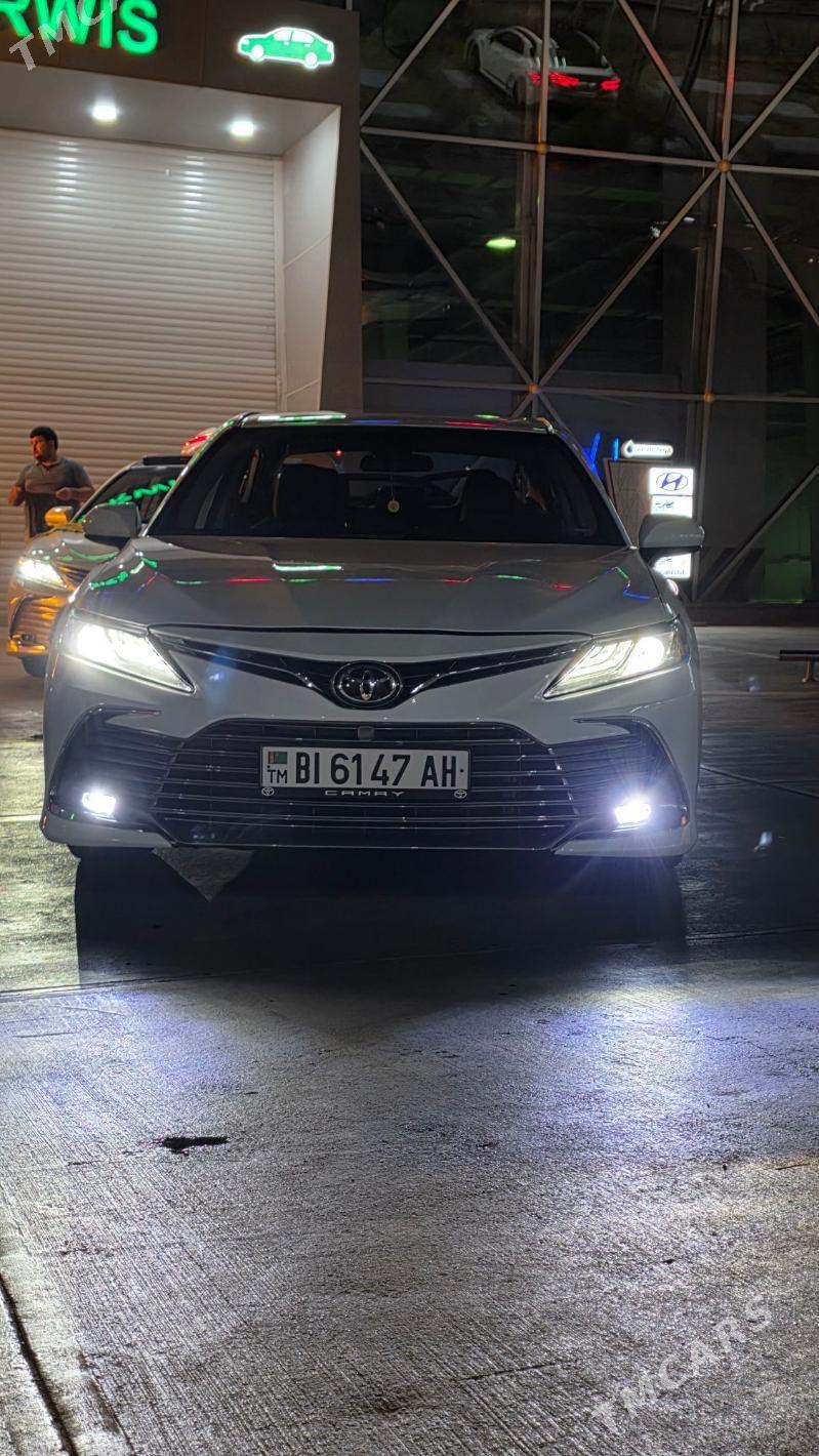 Toyota Camry 2021 - 330 000 TMT - Ýalkym - img 2