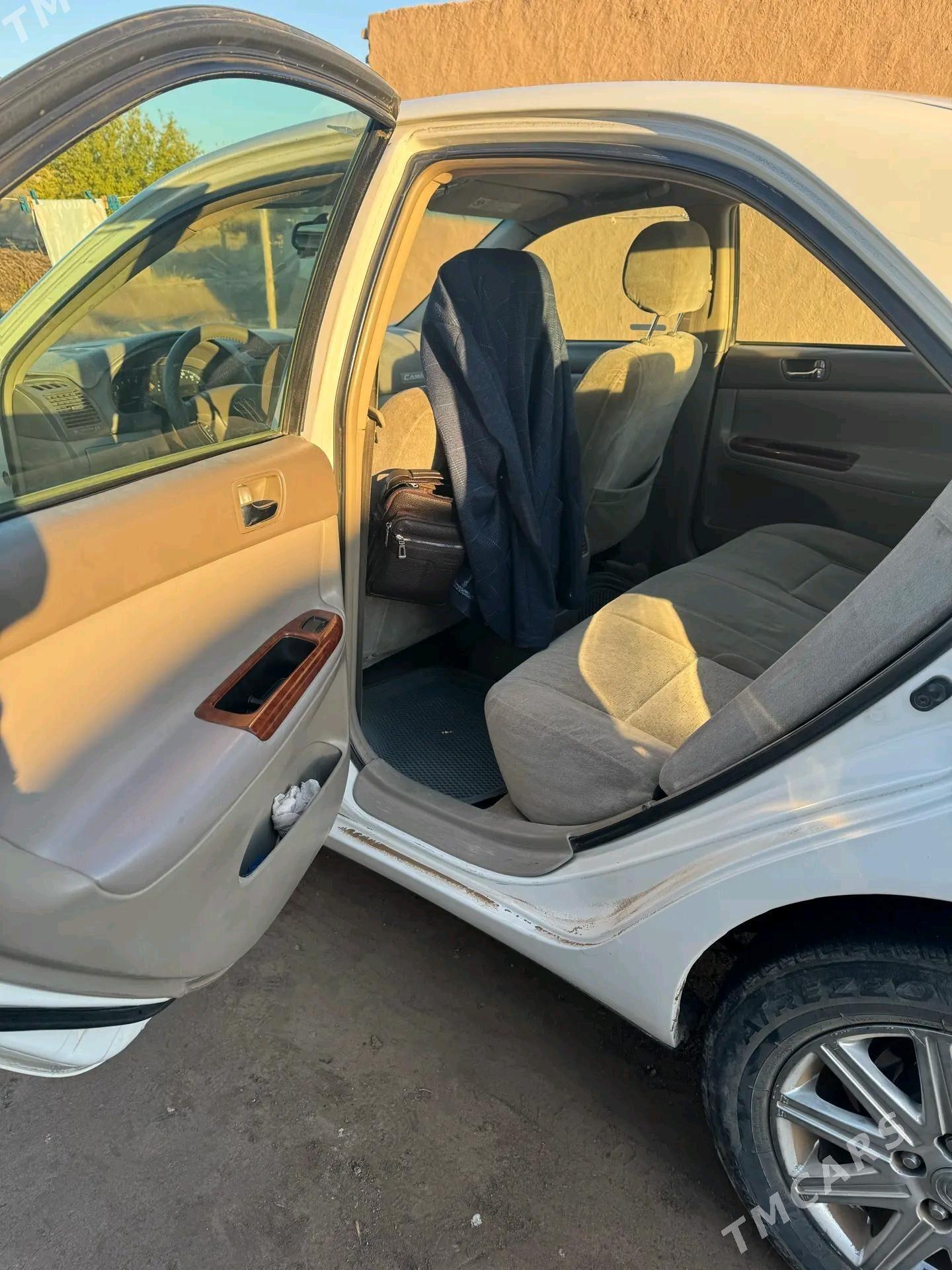 Toyota Camry 2001 - 180 000 TMT - Köneürgenç - img 6