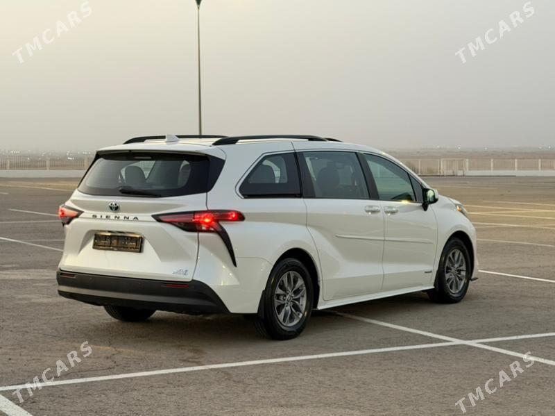 Toyota Sienna 2022 - 511 000 TMT - Ашхабад - img 8